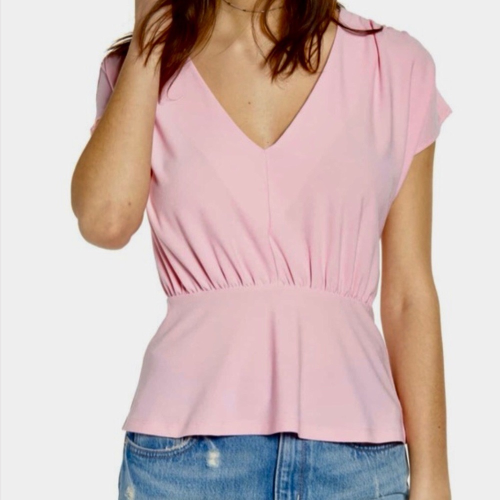 Leith | NWT Peplum V-neck Top Pink S